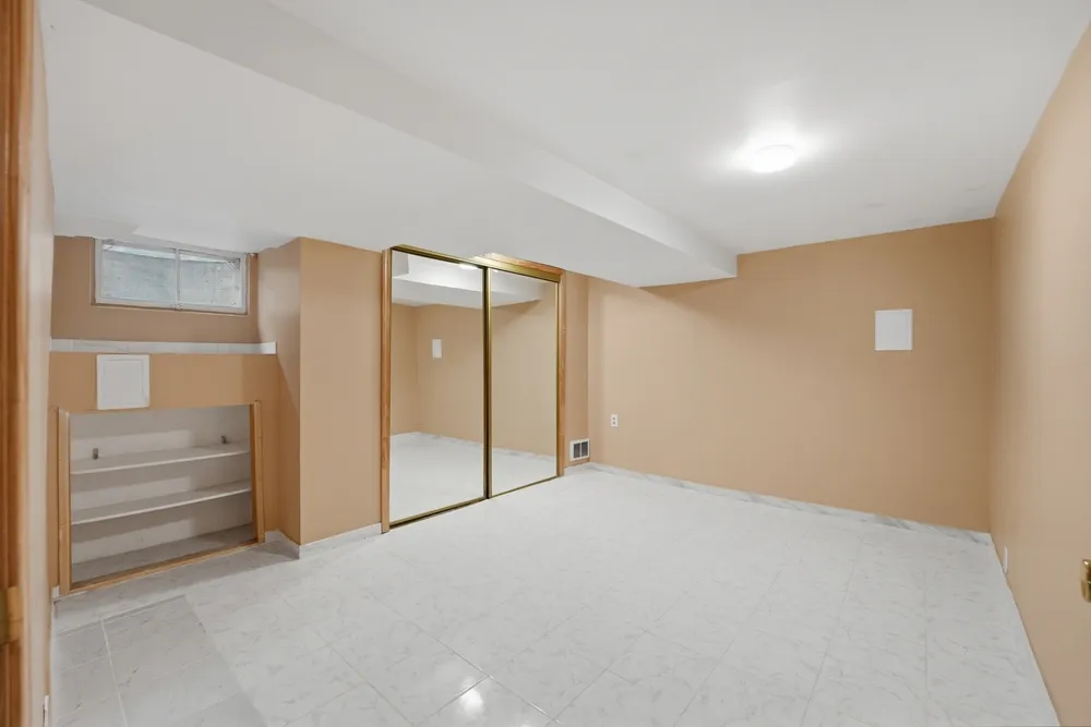 306 W Lonnquist Blvd, Mount Prospect, IL 60056