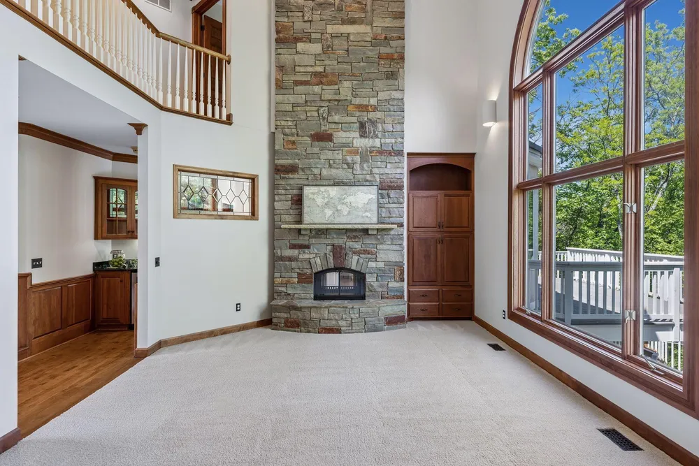 10444 Purdey Rd, Eden Prairie, MN 55347