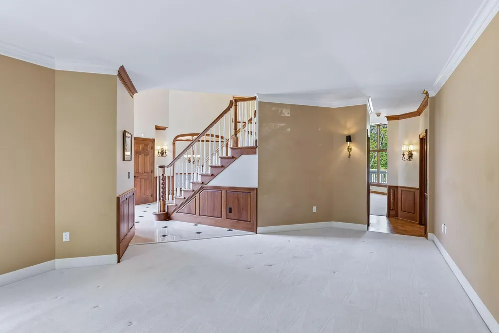 10444 Purdey Rd, Eden Prairie, MN 55347