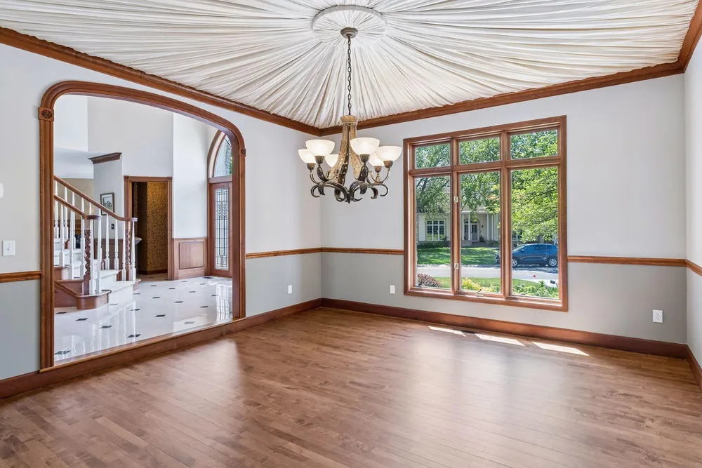 10444 Purdey Rd, Eden Prairie, MN 55347