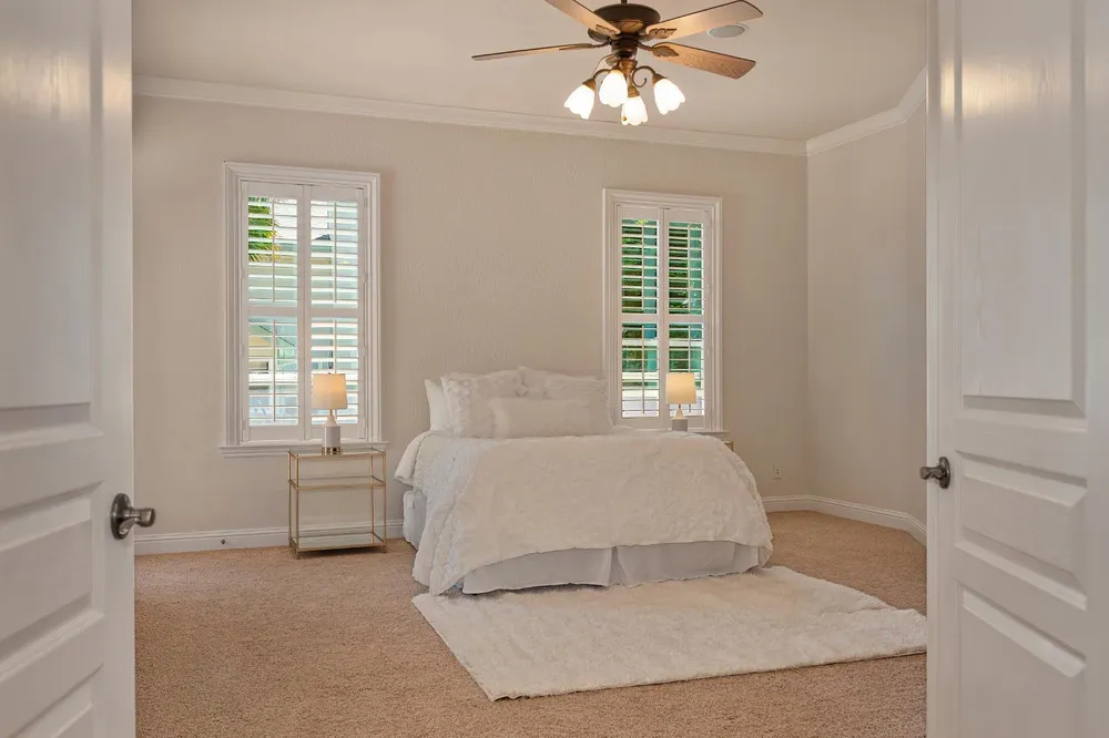 8484 Cobble Creek Ln, Orangevale, CA 95662
