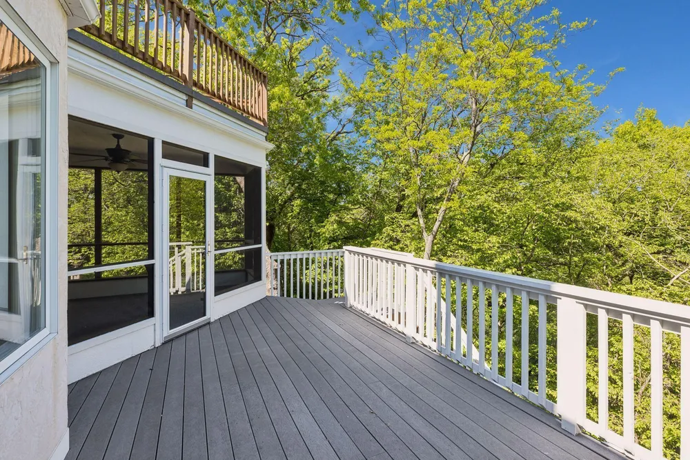 10444 Purdey Rd, Eden Prairie, MN 55347