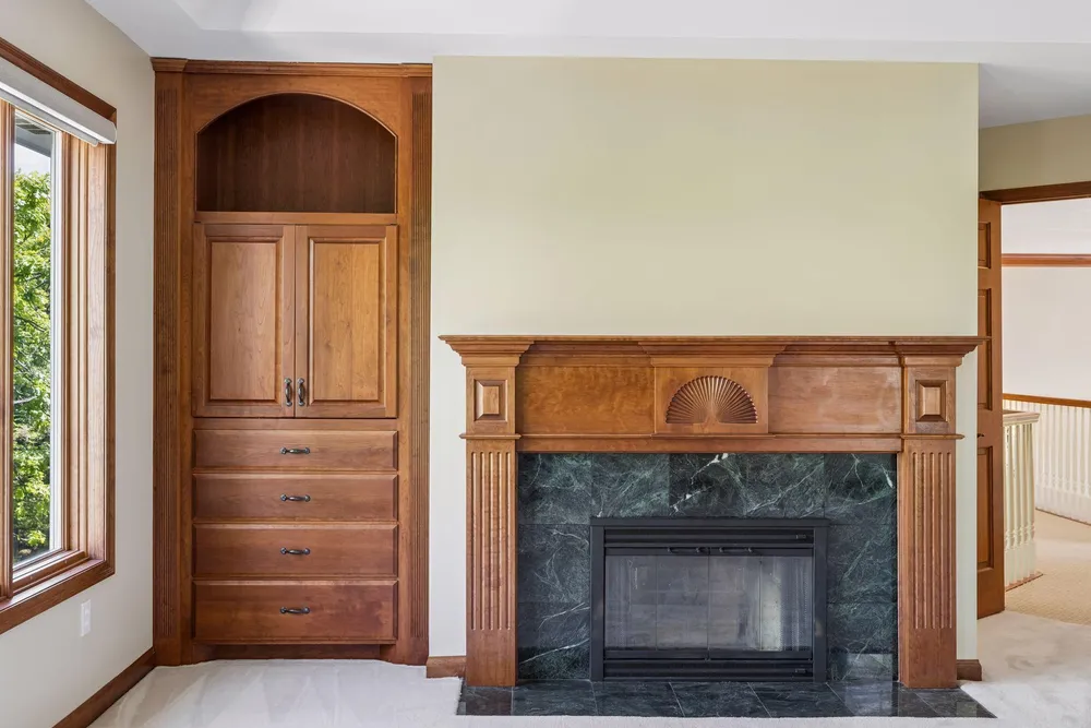 10444 Purdey Rd, Eden Prairie, MN 55347