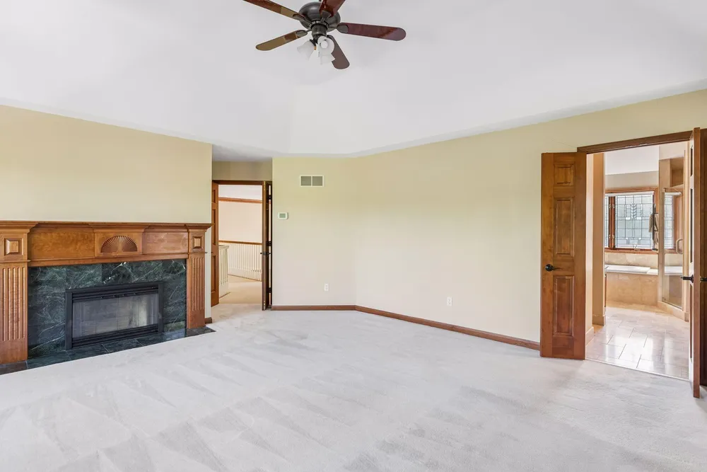 10444 Purdey Rd, Eden Prairie, MN 55347