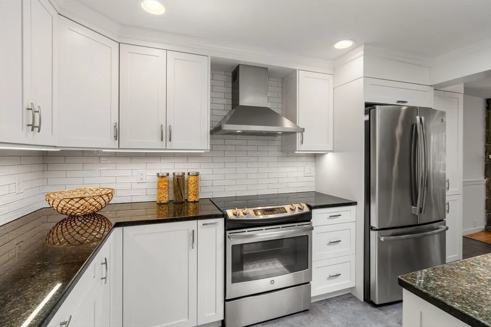 55 Rockmeadow Rd, Westwood, MA 02090