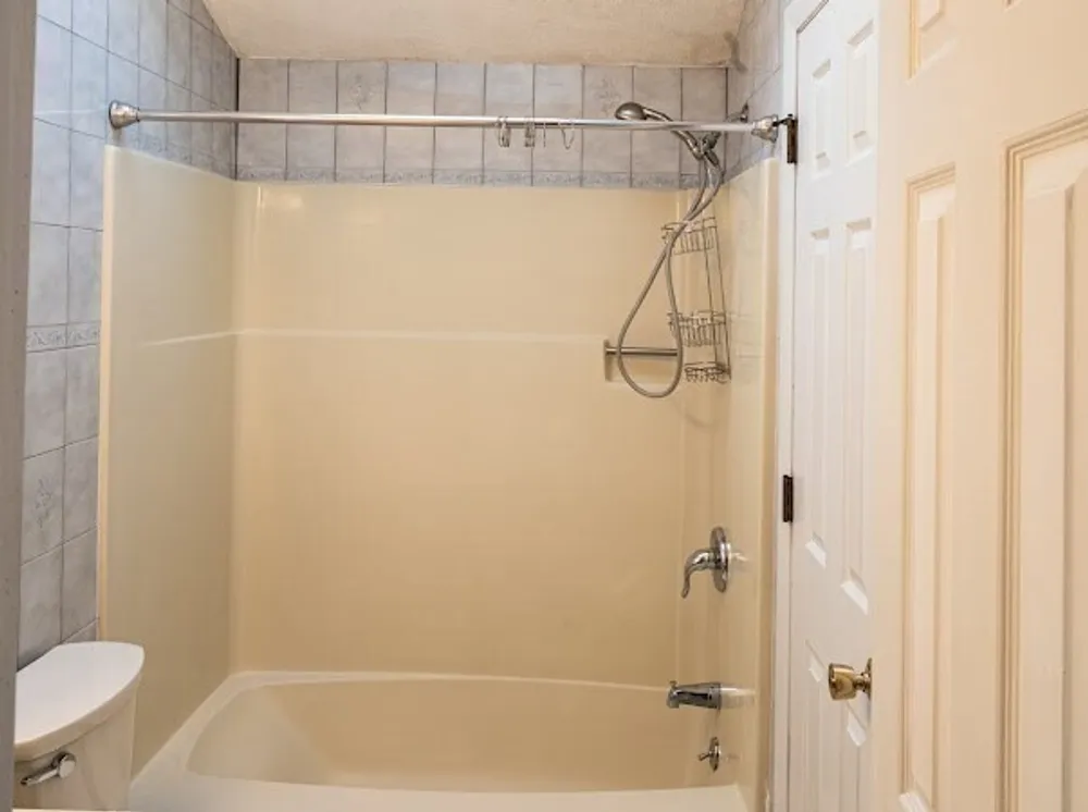 255 North Rd, Chelmsford, MA 01824