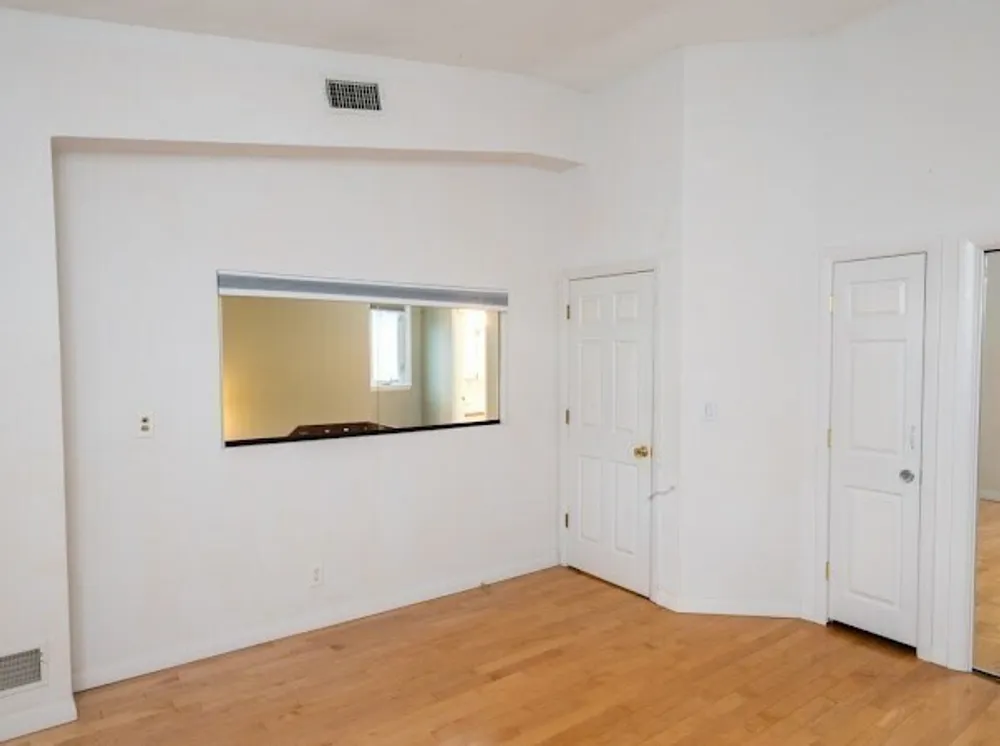 255 North Rd, Chelmsford, MA 01824