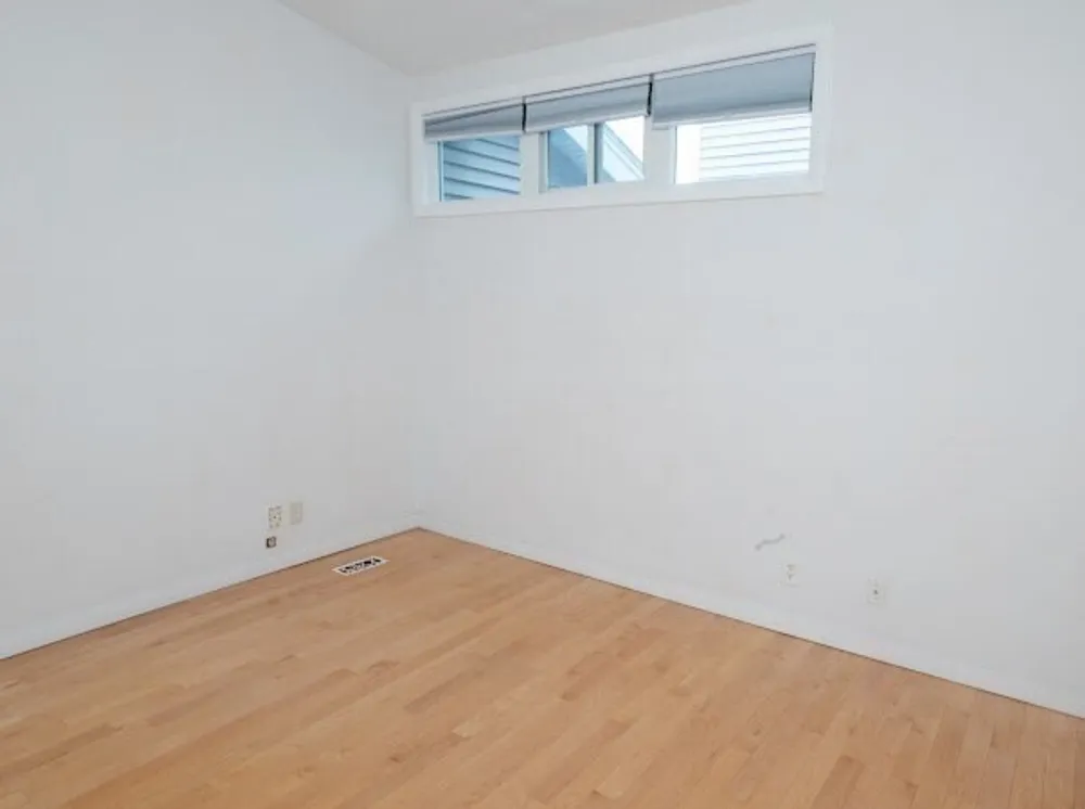 255 North Rd, Chelmsford, MA 01824