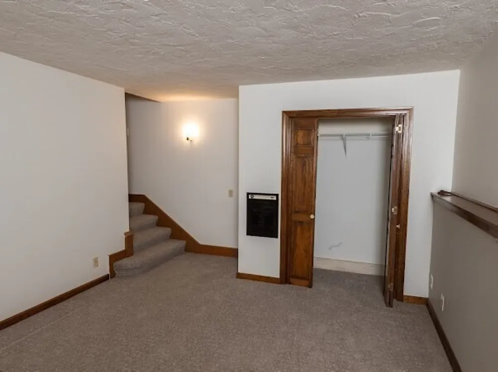 255 North Rd, Chelmsford, MA 01824