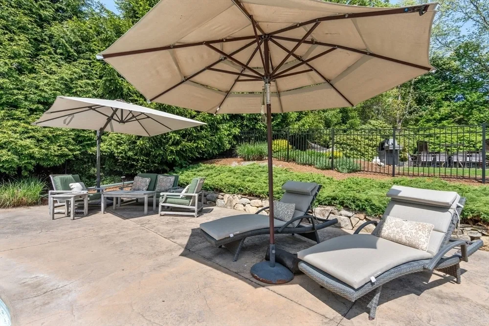 55 Rockmeadow Rd, Westwood, MA 02090