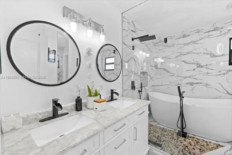 10740 NW 16th Ct, Plantation, FL 33322