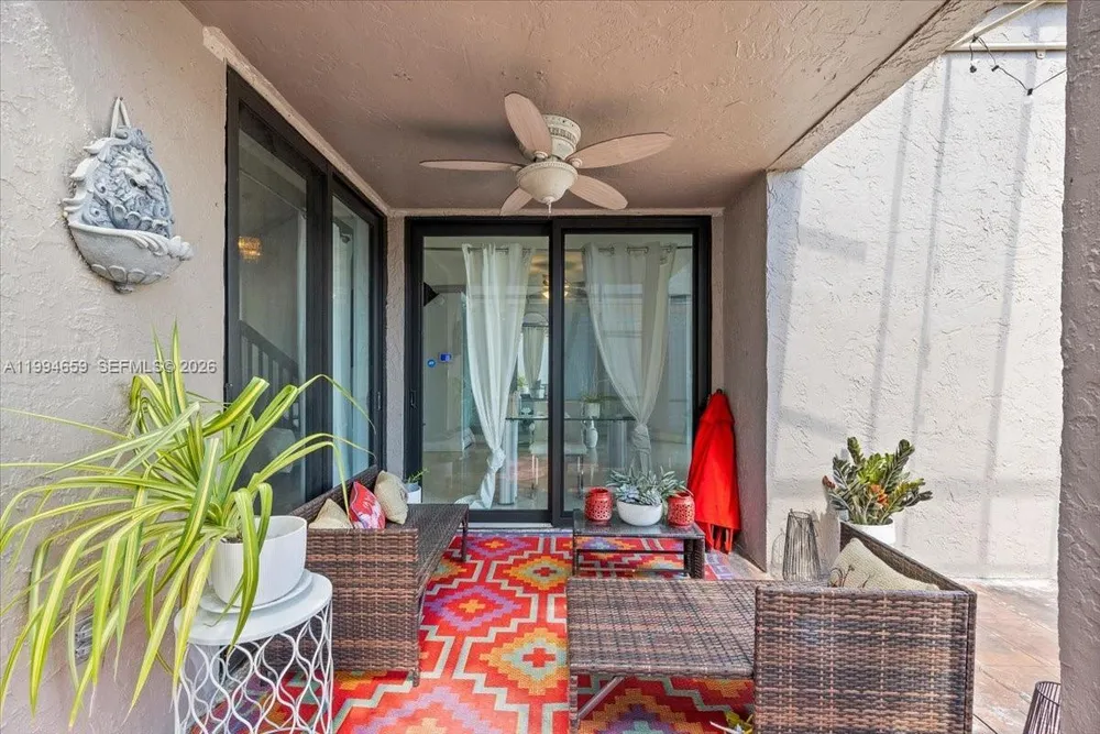 10740 NW 16th Ct, Plantation, FL 33322