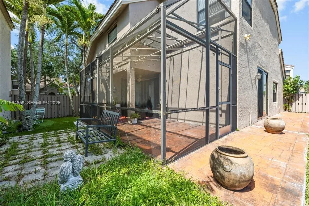 10740 NW 16th Ct, Plantation, FL 33322