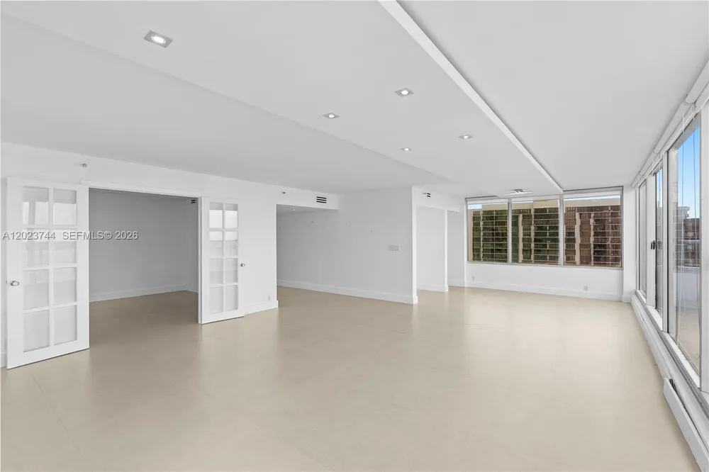 1541 Brickell Ave, Miami, FL 33129