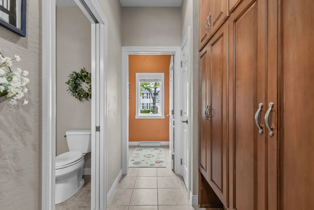 4916 N Silentwind Way, Appleton, WI 54913