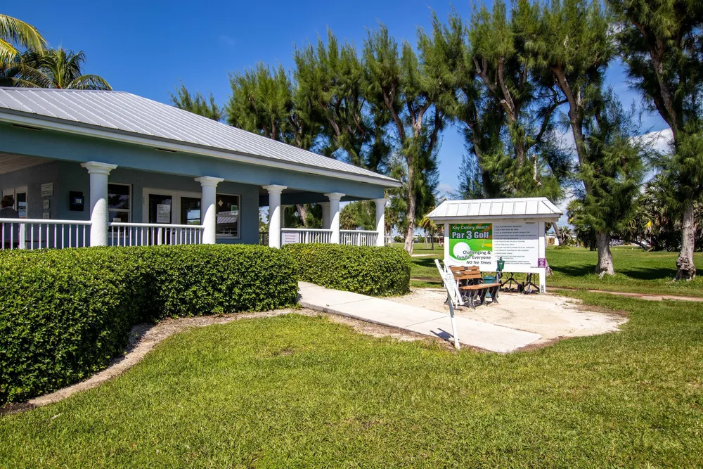8 Sadowski Causeway, Key Colony Beach, FL 33051