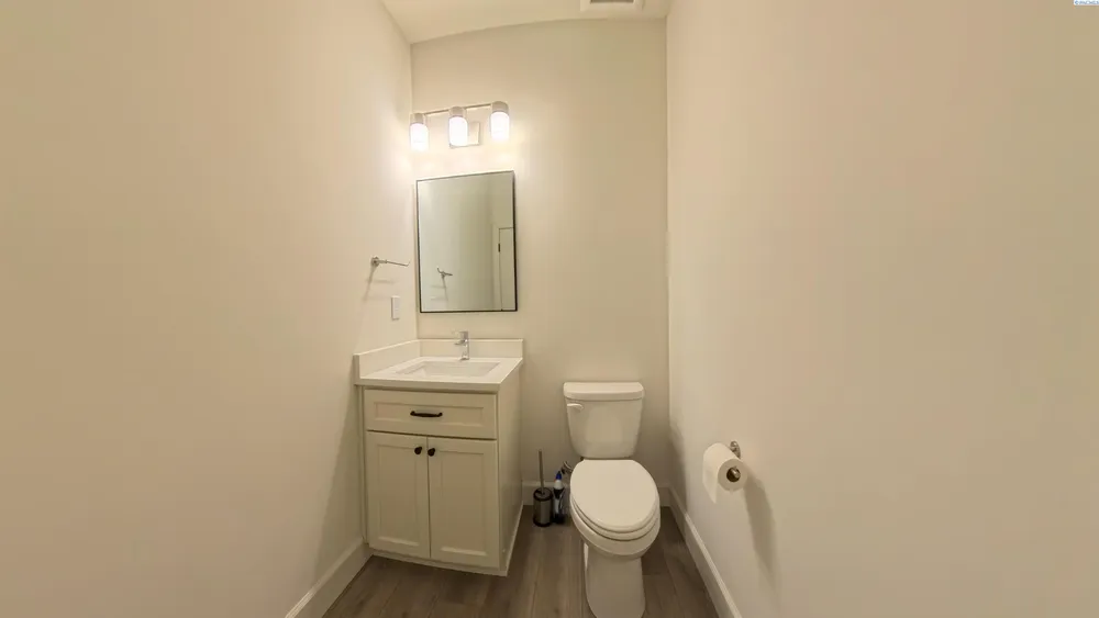 2045 NW Hidden View Ct, Pullman, WA 99163