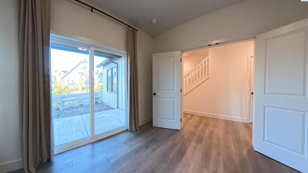 2045 NW Hidden View Ct, Pullman, WA 99163