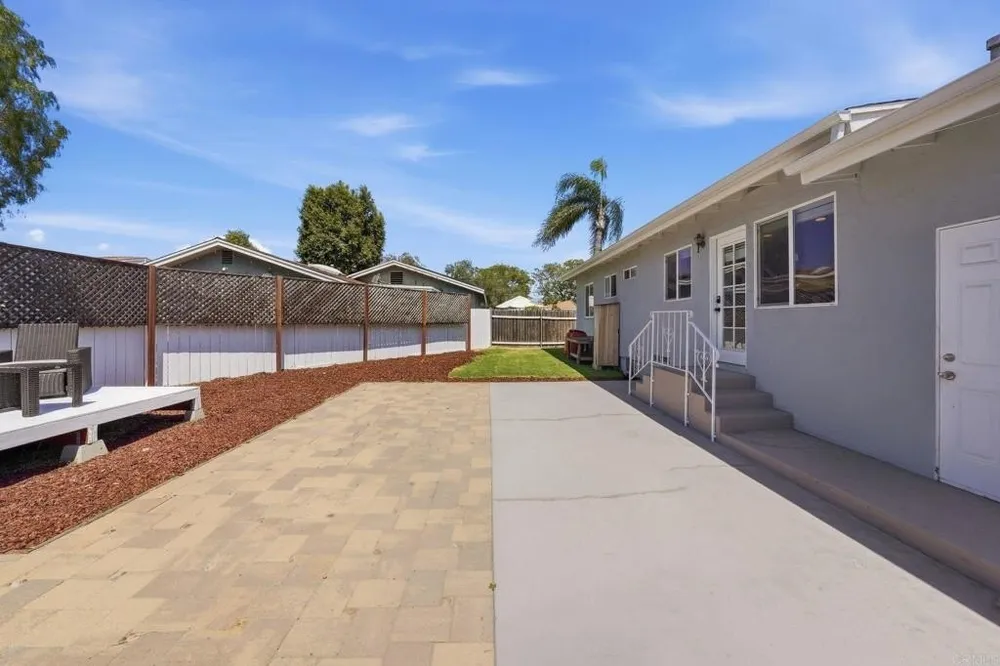 7022 Jeanne Rd, Lemon Grove, CA 91945