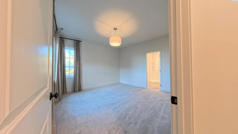 2045 NW Hidden View Ct, Pullman, WA 99163