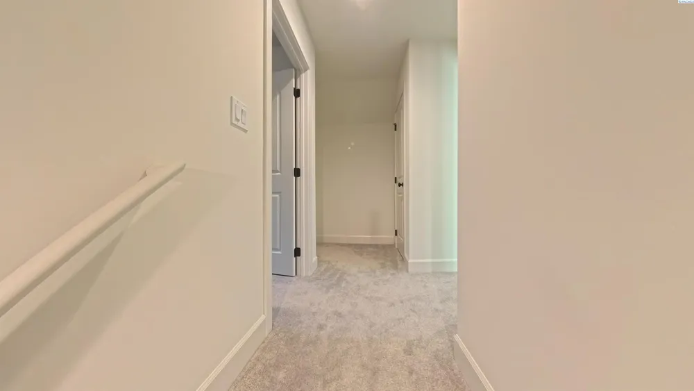2045 NW Hidden View Ct, Pullman, WA 99163