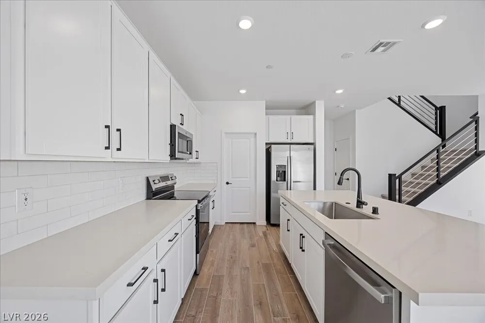 Meadow Lark Ln, Las Vegas, NV 89103