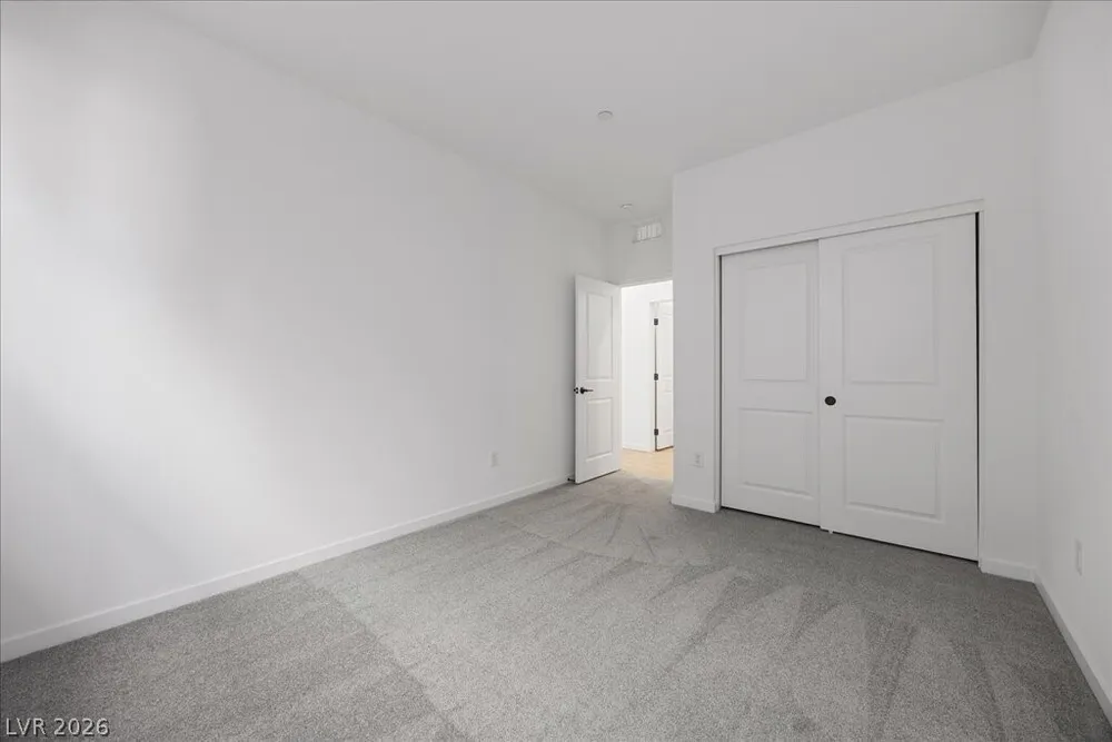 Meadow Lark Ln, Las Vegas, NV 89103
