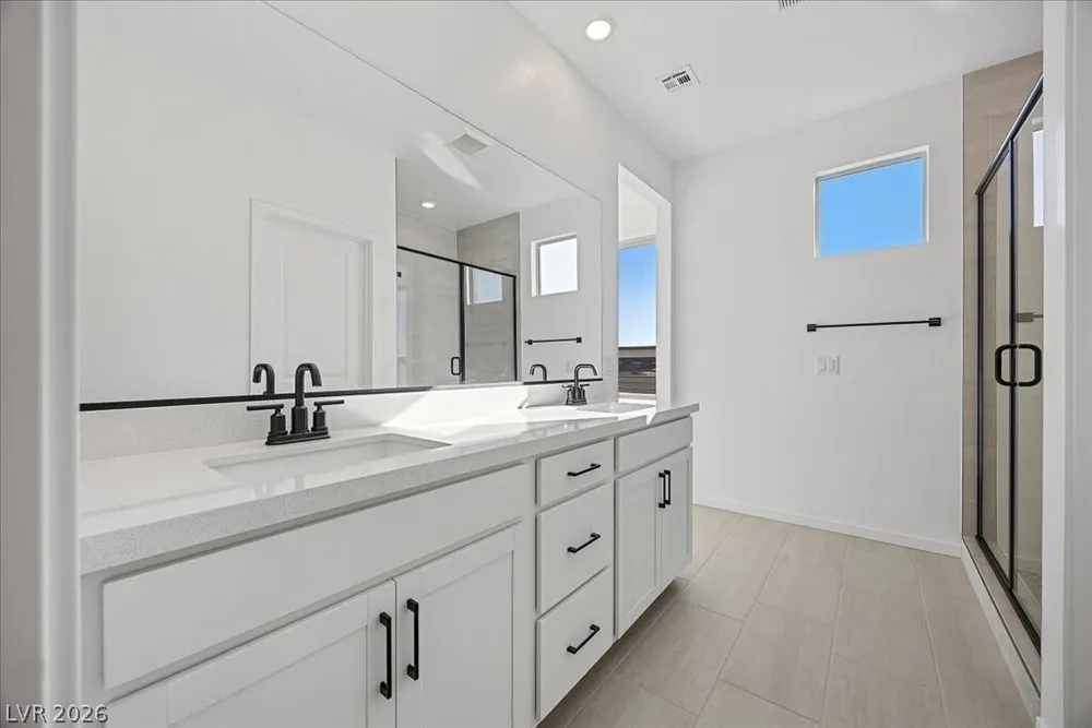 Meadow Lark Ln, Las Vegas, NV 89103