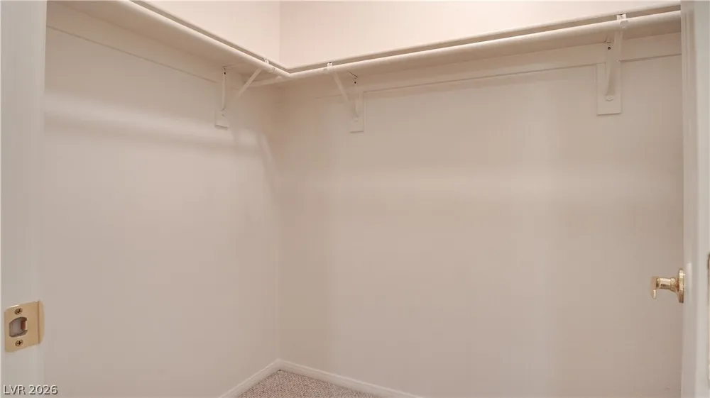 10180 Delray Beach Ave, Las Vegas, NV 89129