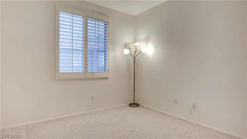 10180 Delray Beach Ave, Las Vegas, NV 89129