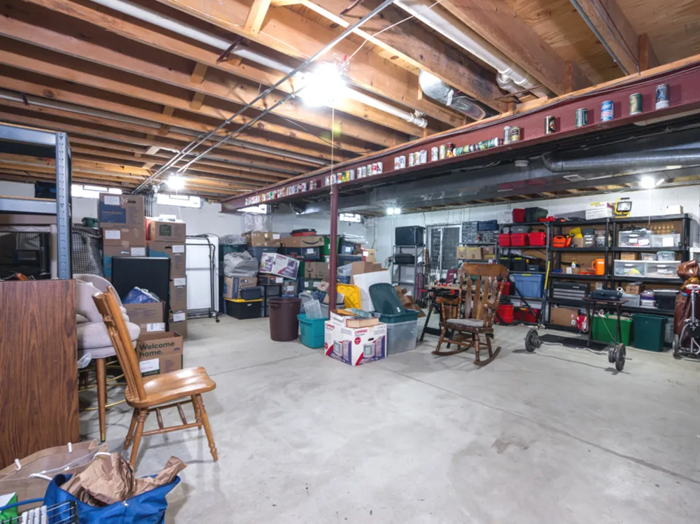 1351 Callen Ln, Des Plaines, IL 60016-8740