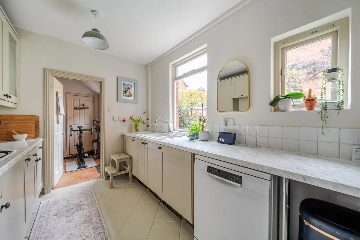 Kings Road, Henley-On-Thames, RG9 photo 3