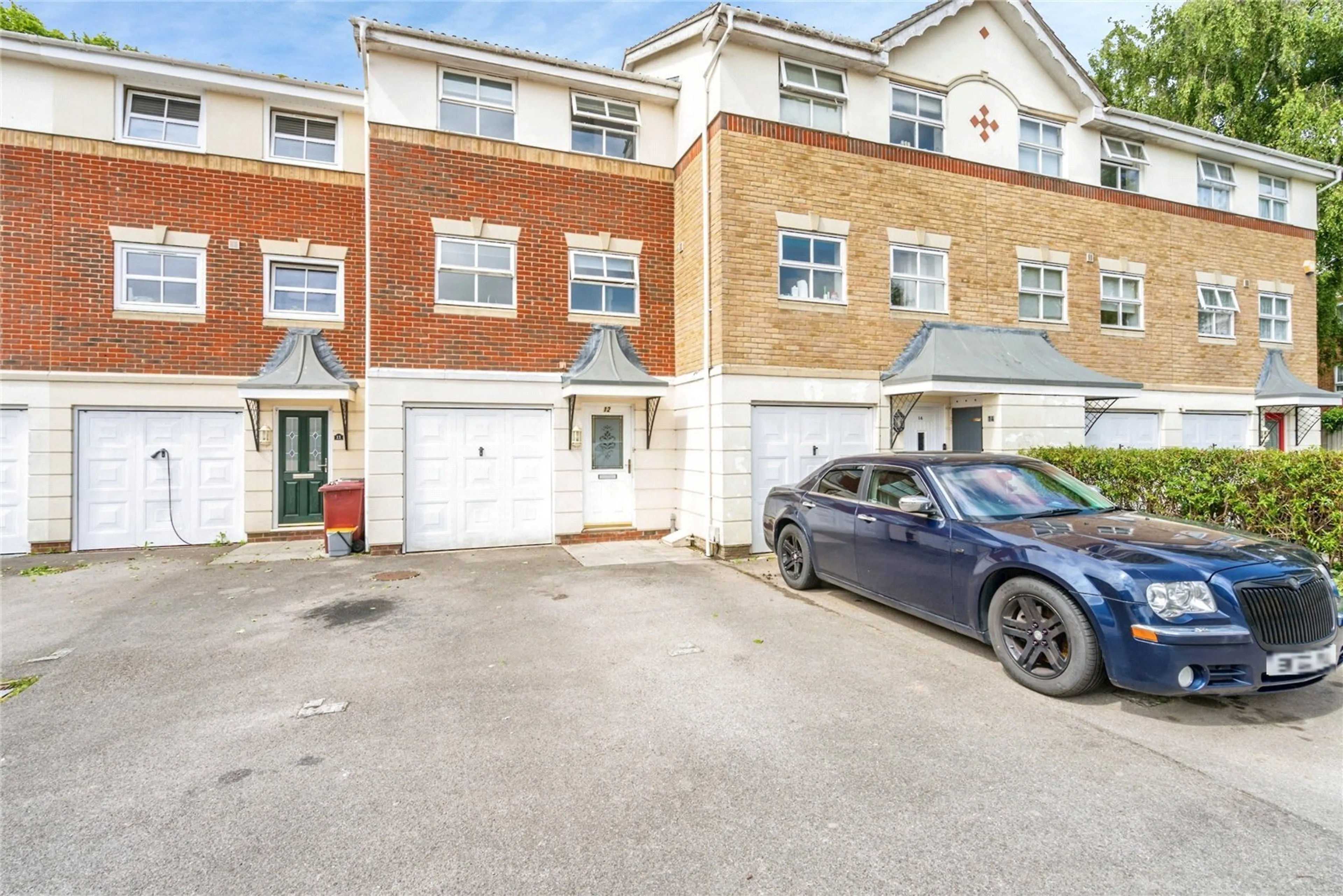 Property photo 0