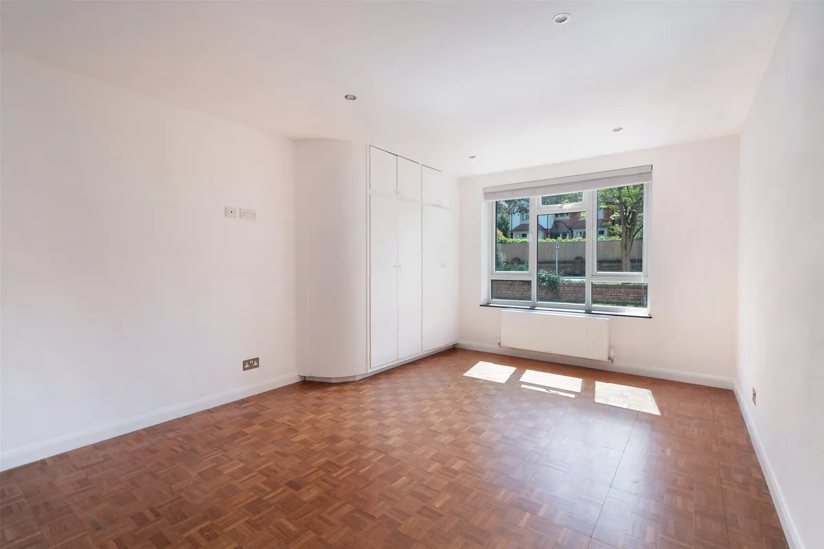 Wray Common Road, Reigate, Surrey, RH2