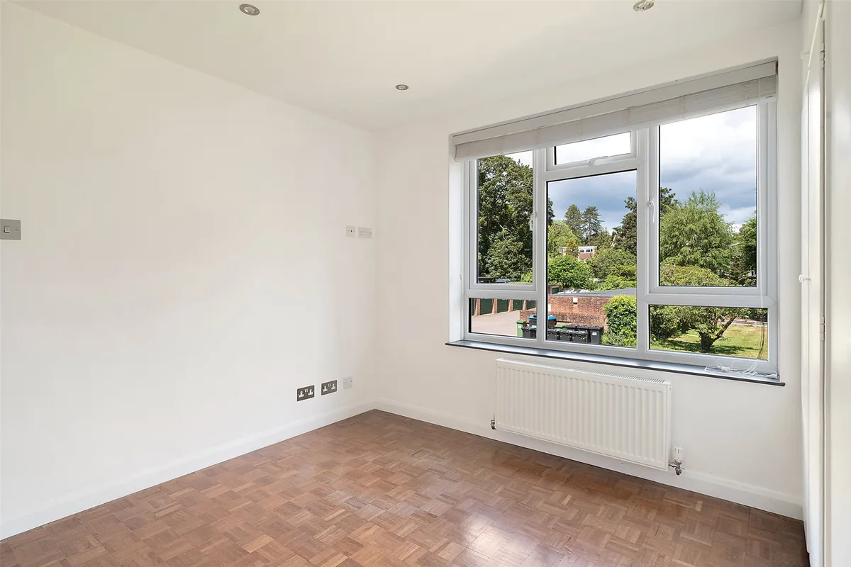 Wray Common Road, Reigate, Surrey, RH2