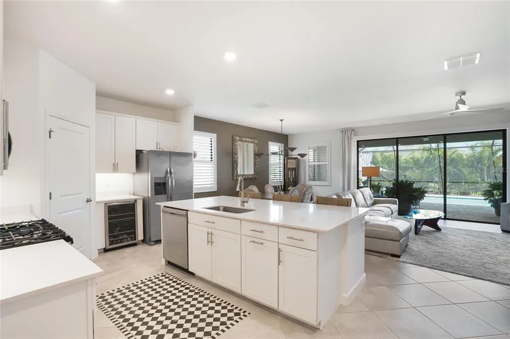 5238 Coral Reef Way, Bradenton, FL 34211
