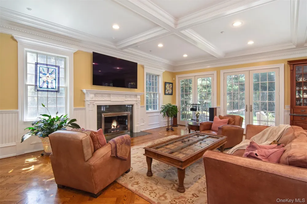 7 Roland Rd, Irvington, NY 10533