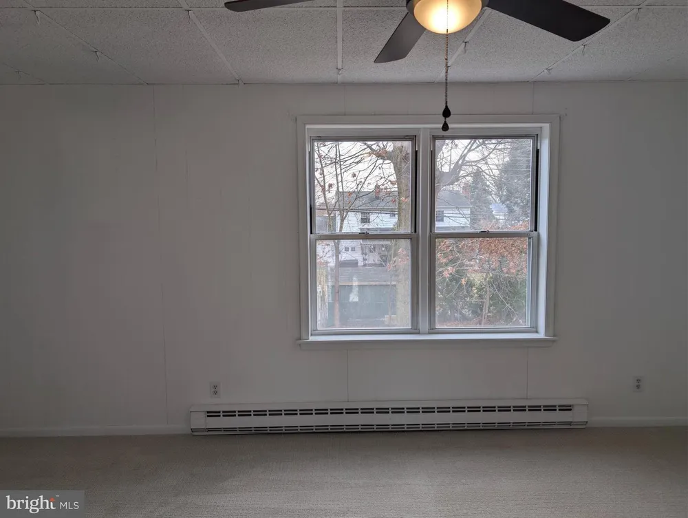 110 Colonial Ave, Norristown, PA 19403