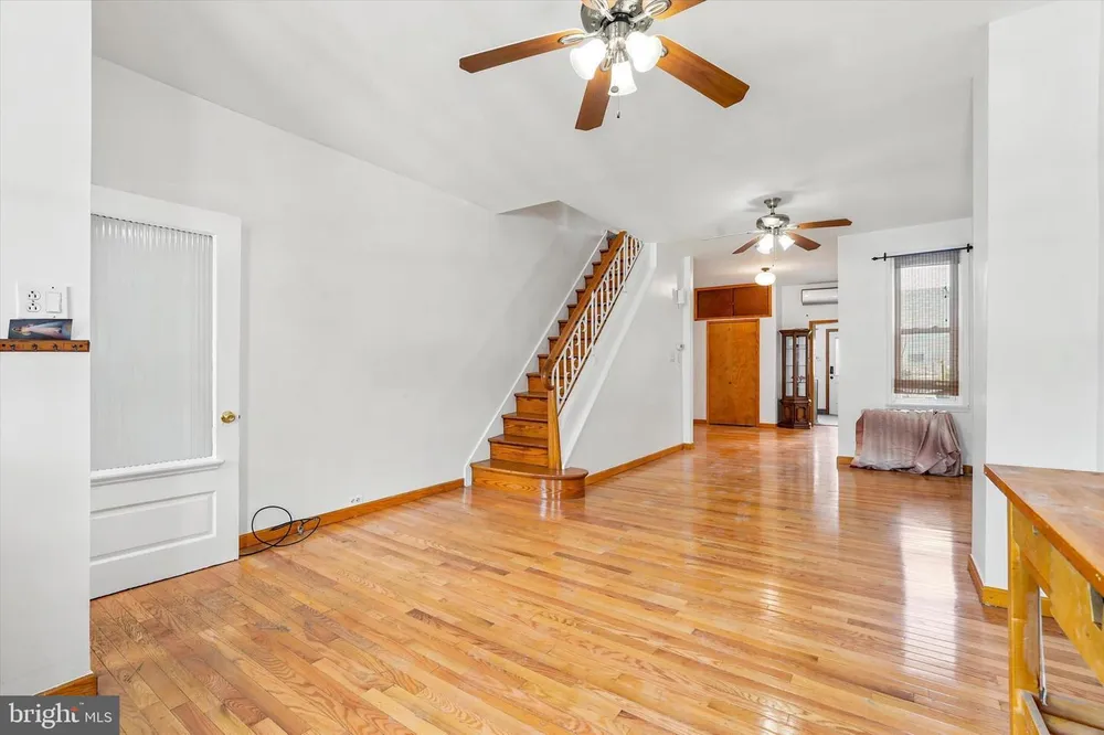 2632 E Ontario St, Philadelphia, PA 19134