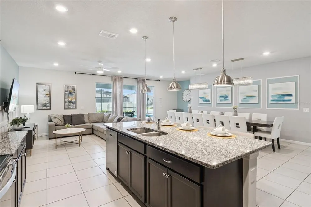3600 Lily Ln, Davenport, FL 33897