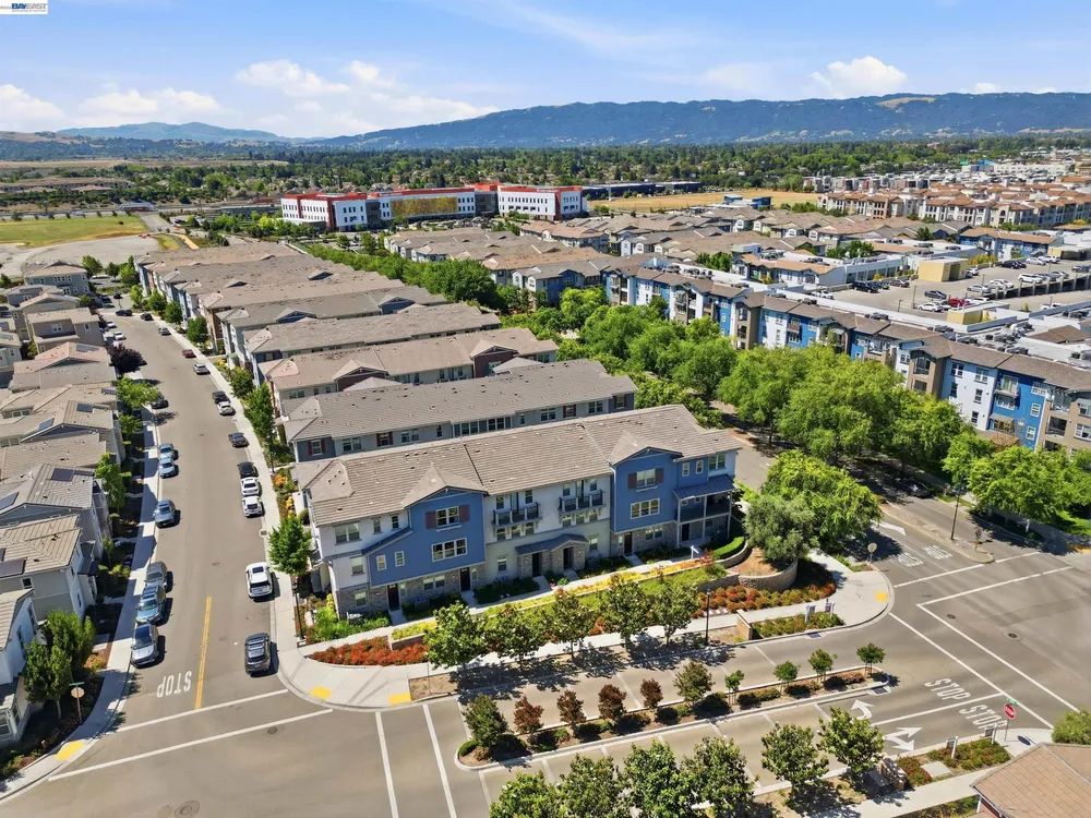 3062 Threecastles Way, Dublin, CA 94568
