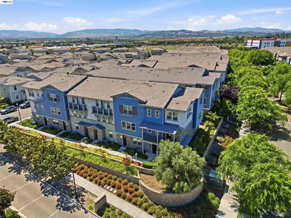 3062 Threecastles Way, Dublin, CA 94568
