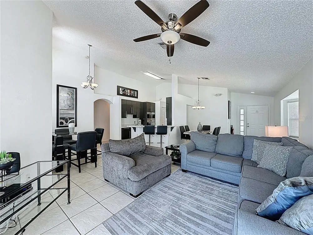 1526 Gulf Vue Dr, Haines City, FL 33844