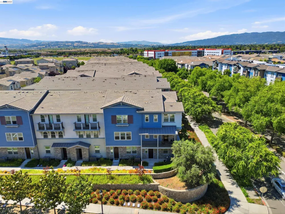 3062 Threecastles Way, Dublin, CA 94568