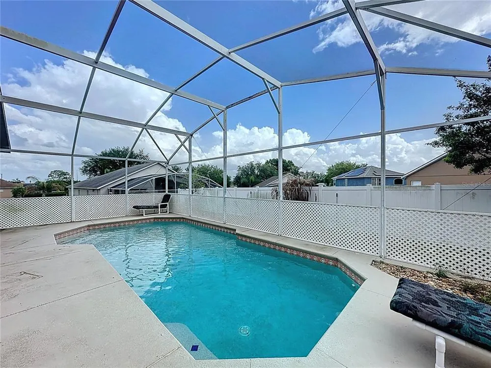 1526 Gulf Vue Dr, Haines City, FL 33844