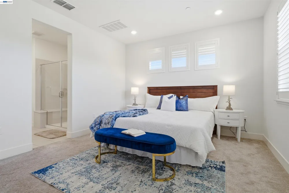 3062 Threecastles Way, Dublin, CA 94568