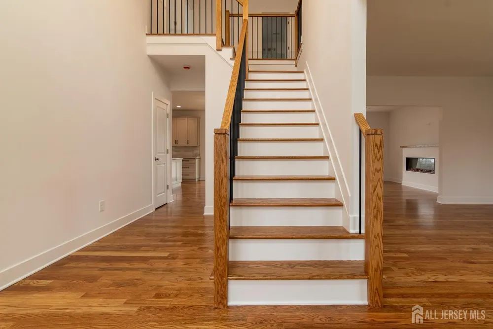 40 Avenue I, Monroe, NJ 08831