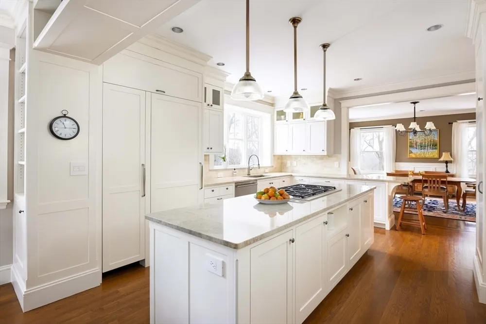 34 Pilgrim Rd, Newton, MA 02468
