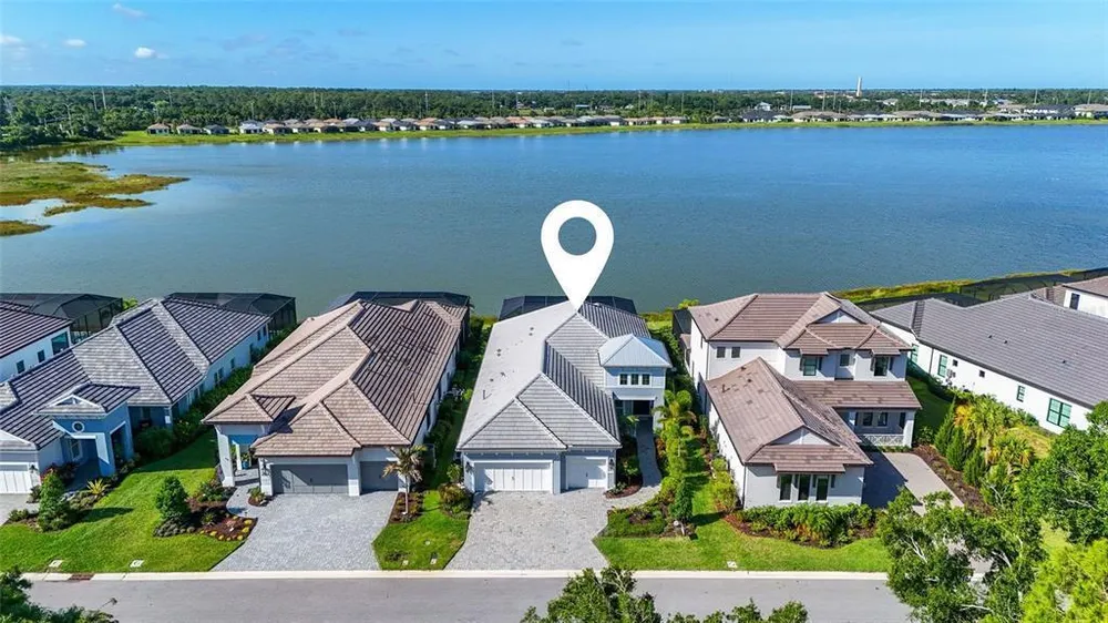 6353 Isla Del Ray Ave, Sarasota, FL 34240