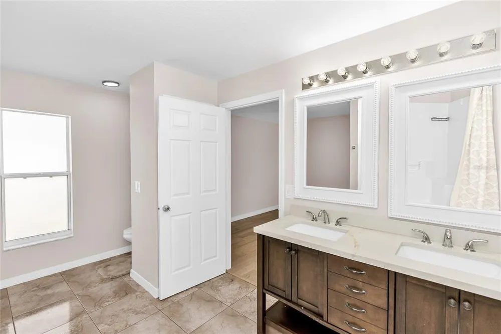 104 Sanderling Dr, Winter Haven, FL 33881